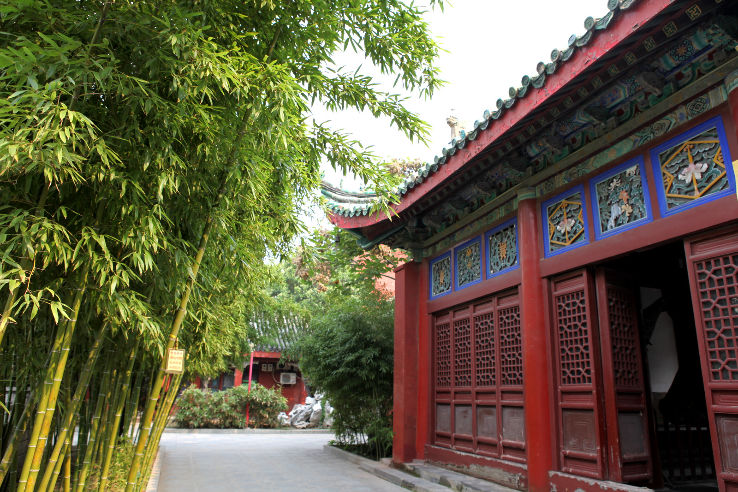 Daxiangguo Temple  Trip Packages