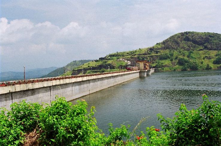 Cheruthoni Dam Trip Packages