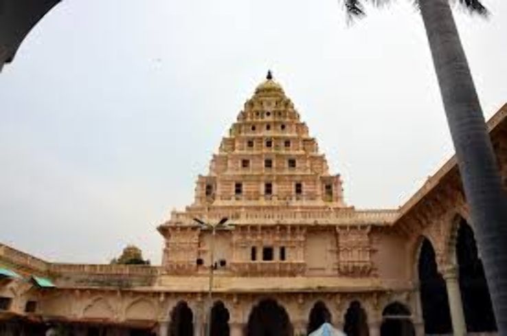 Thanjavur Maratha Palace Trip Packages