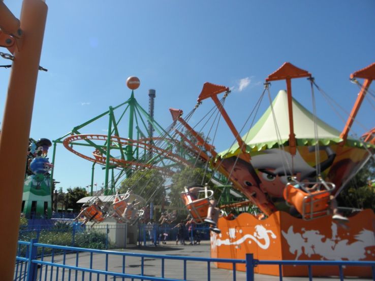 Dream World Amusement park Trip Packages