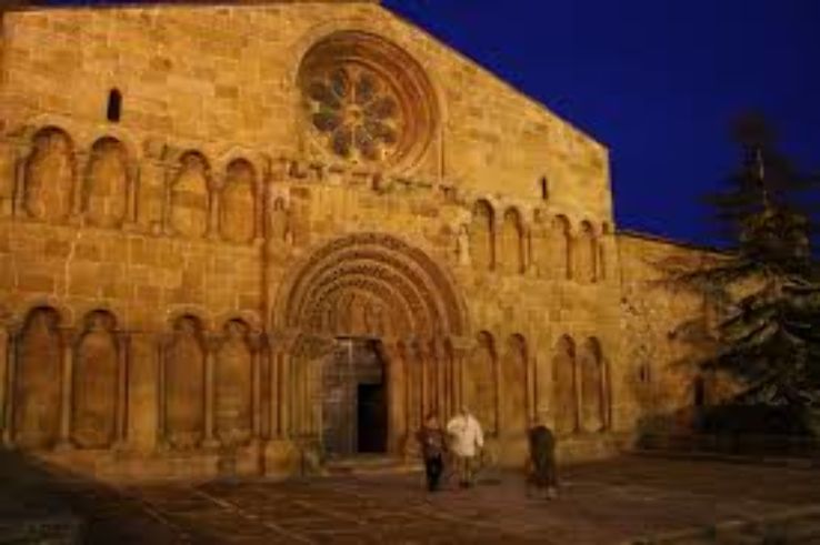 Church of Santo Domingo Trip Packages