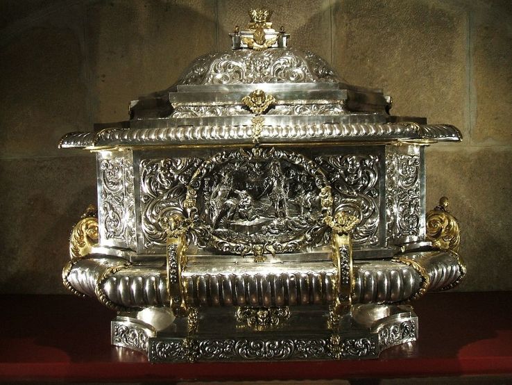 Alcala de Henares Cathedral Trip Packages