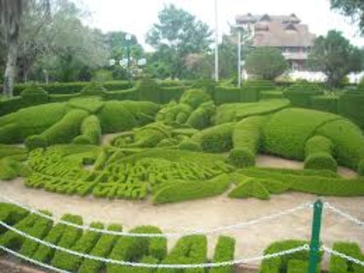 Topiary Park Trip Packages Topiary Park Trip Packages