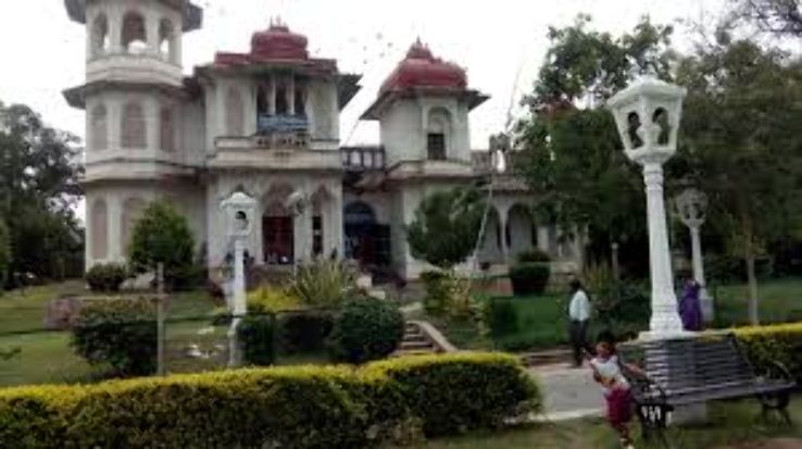 Gulab Bagh and Zoo Trip Packages Gulab Bagh and Zoo Trip Packages