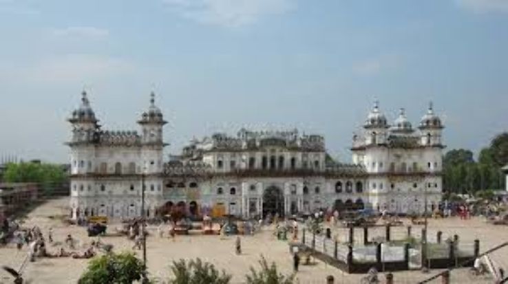 Navalakha Mahal Trip Packages