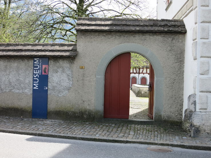 Museum of the country Glarus Freulerpalast Trip Packages