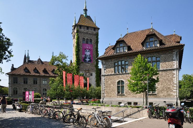 Schweizer Schach Museum Trip Packages