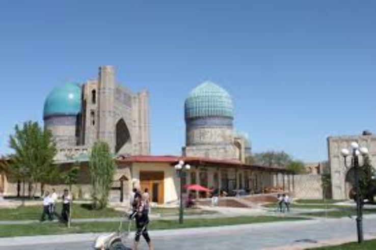 Bibi-Khanym Mosque Trip Packages