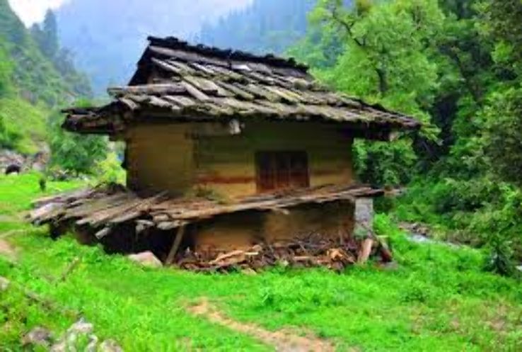 Pleasurable Tirthan Valley Tour Package for 3 Days 2 Nights
