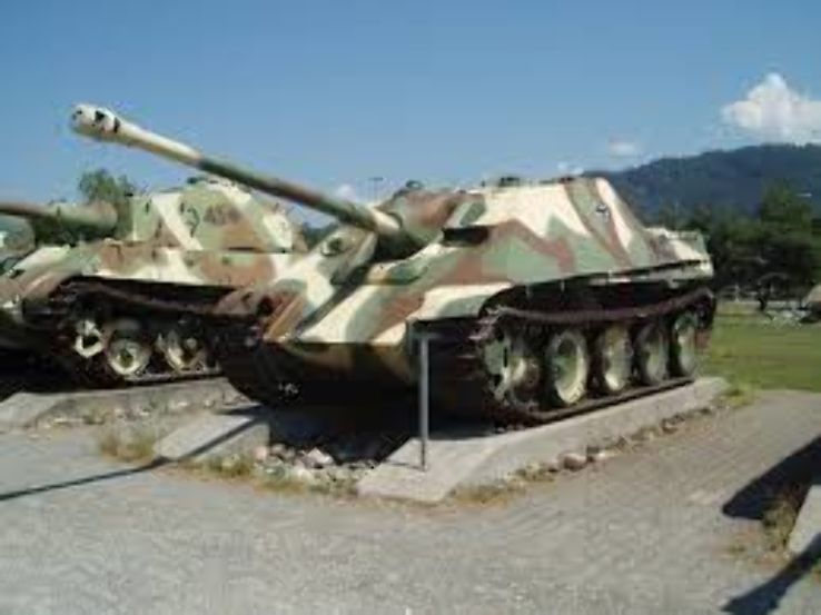 Panzer Museum Trip Packages