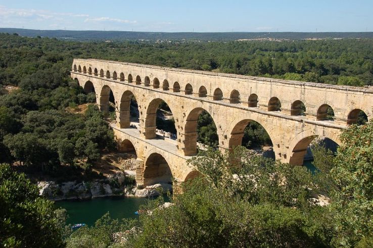 Pont du Gard Trip Packages