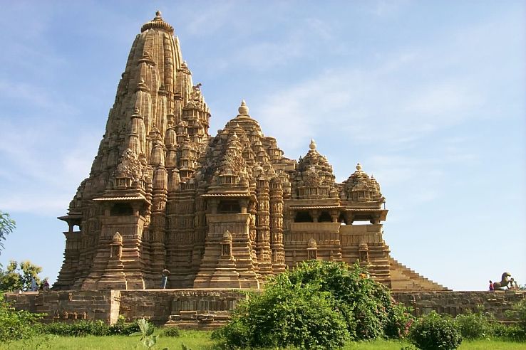 Kandariya Mahadeva Temple Trip Packages