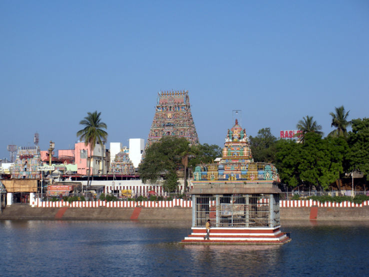 Kapaleeshwarar Temple Trip Packages