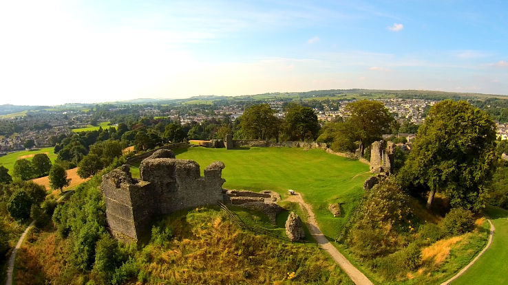 Kendal Castle Trip Packages