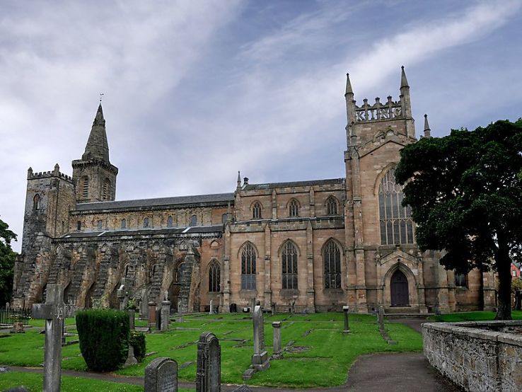 Dunfermline Abbey Trip Packages