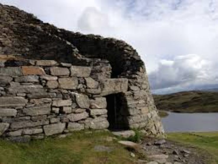 Dun Carloway Trip Packages