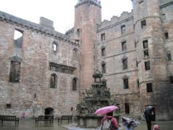 Linlithgow Trip Packages