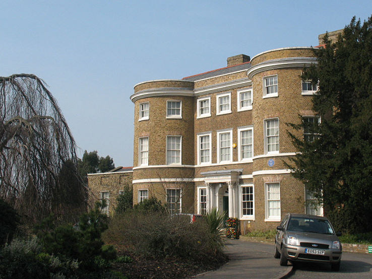 William Morris Gallery Trip Packages