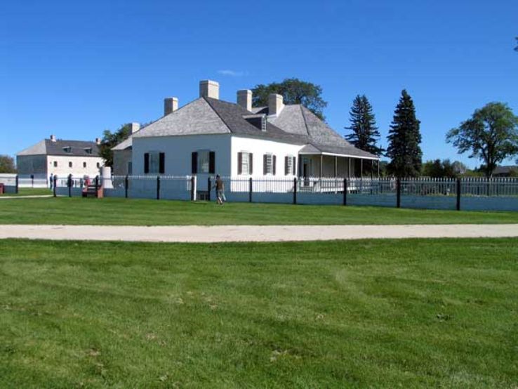 Lower Fort Garry Trip Packages