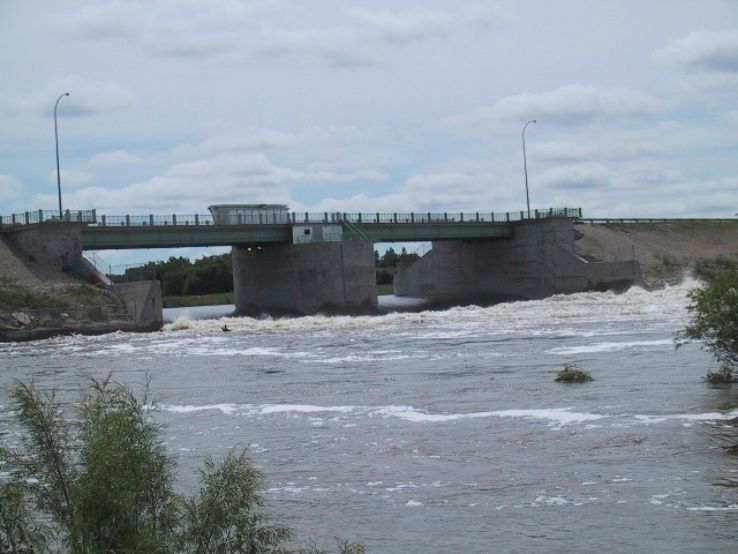 Red River Floodway Trip Packages