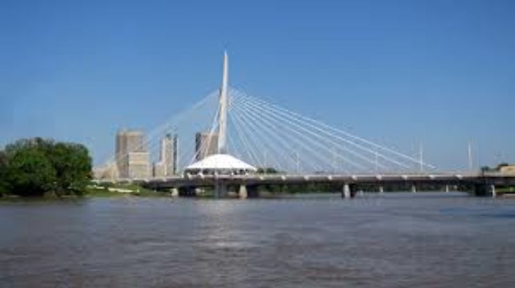 Esplanade Riel Trip Packages