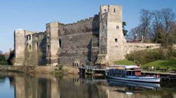 Newark on Trent Trip Packages