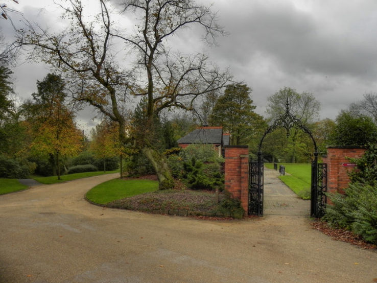 Oldham Trip Packages