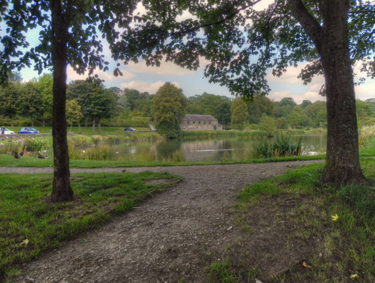 Lake Grove Park Trip Packages