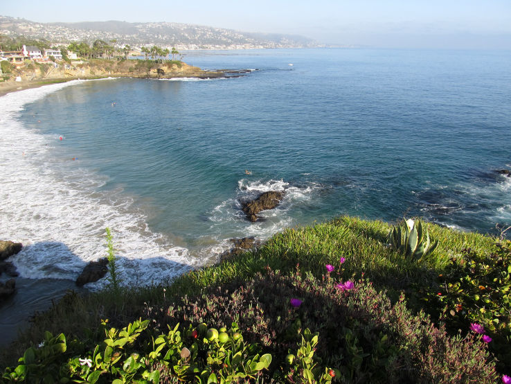 Laguna Lookout Trip Packages