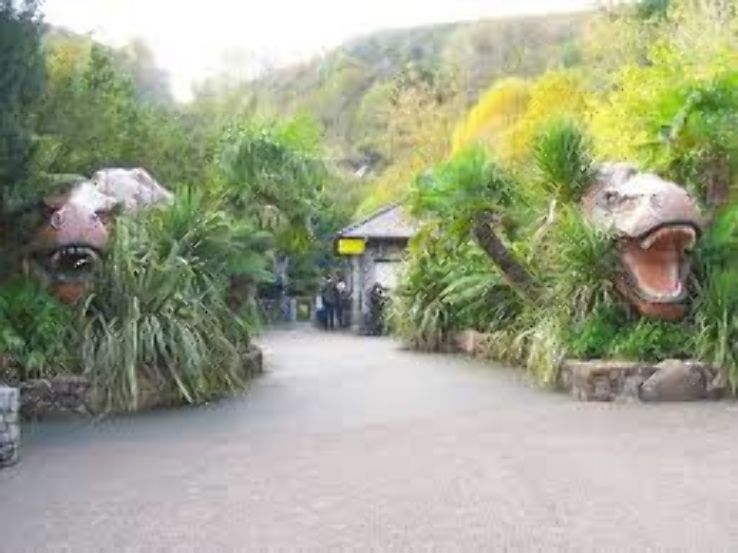 Dan yr Ogof  Trip Packages