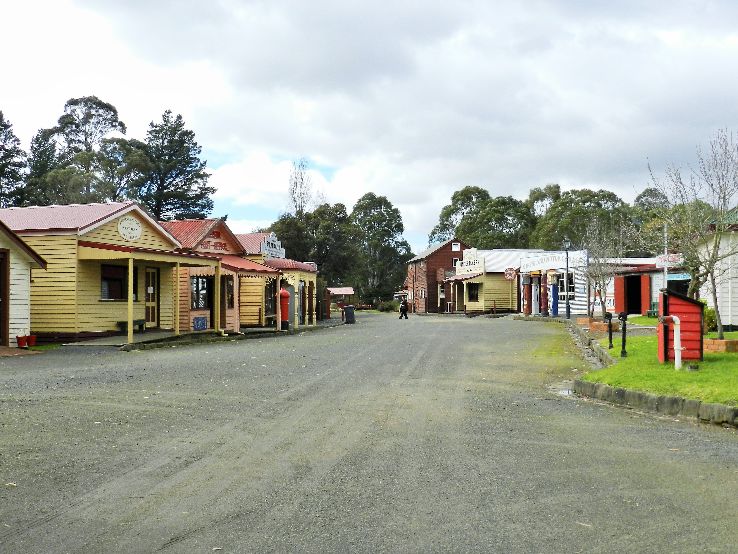 Old Gippstown Heritage Park Trip Packages