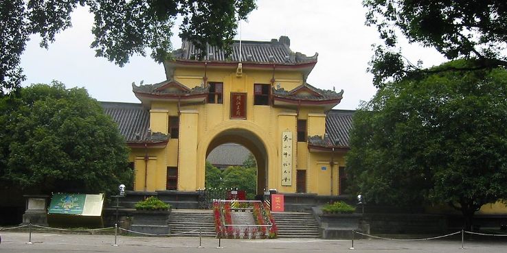 Jingjiang Princes Palace Trip Packages