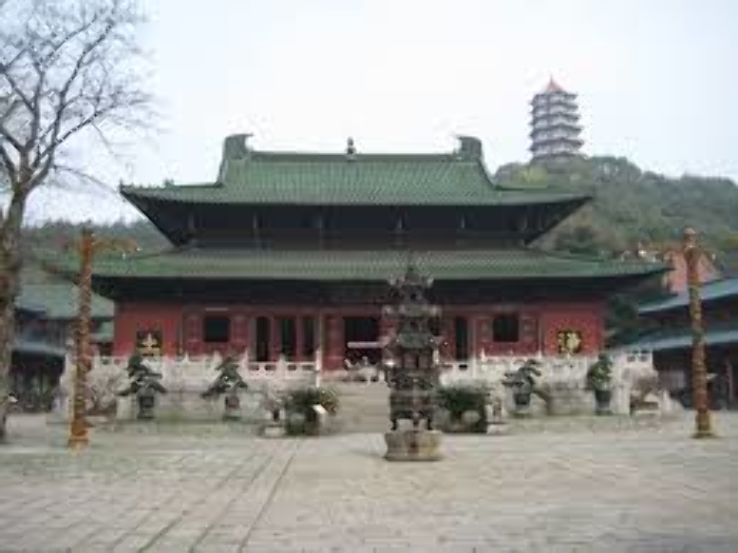 Donglin Temple  Trip Packages
