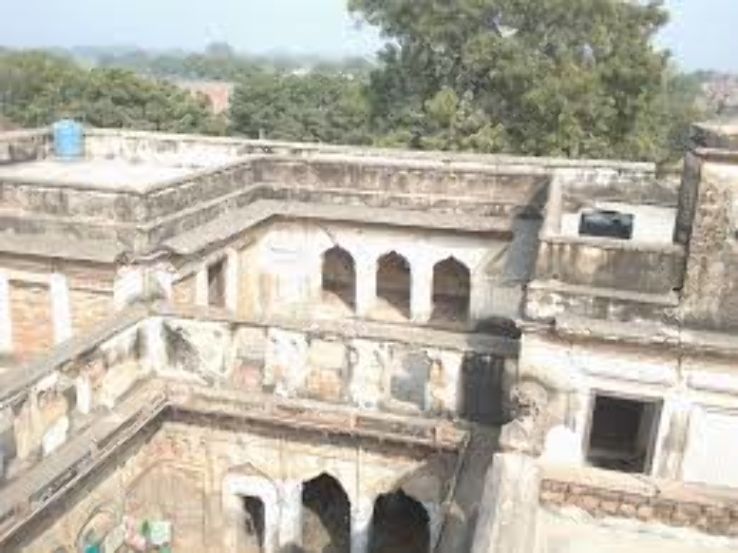 Jajmau fort Trip Packages