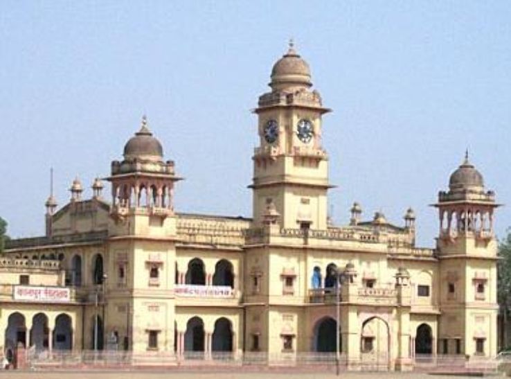 Heart-warming 2 Days 1 Night Kanpur Holiday Package