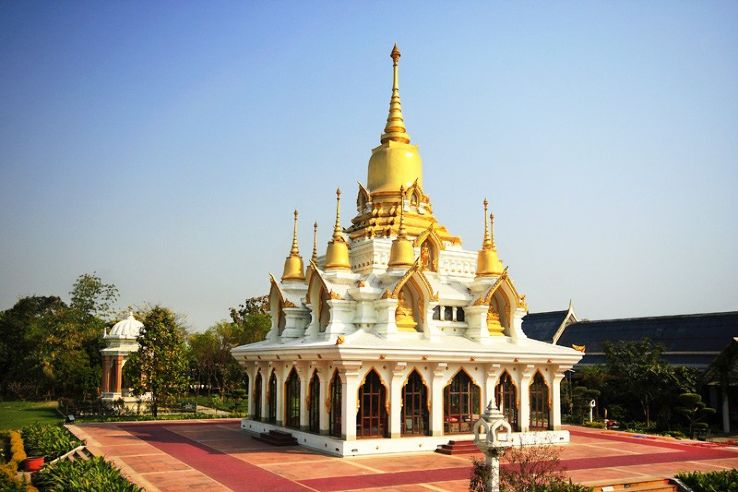 Wat Thai Temple Trip Packages