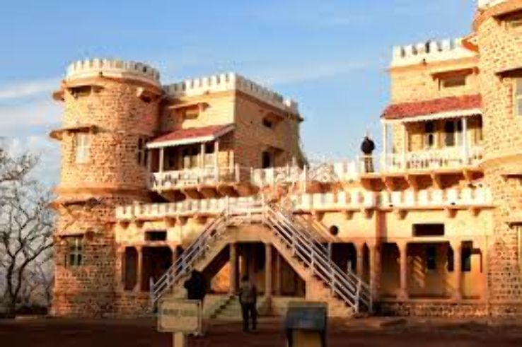 Best Shivpuri Tour Package for 3 Days 2 Nights