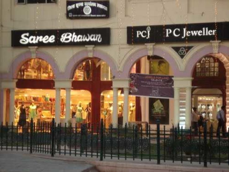 Hazratganj Markets  Trip Packages