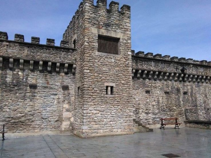 Muralla Medieval Trip Packages