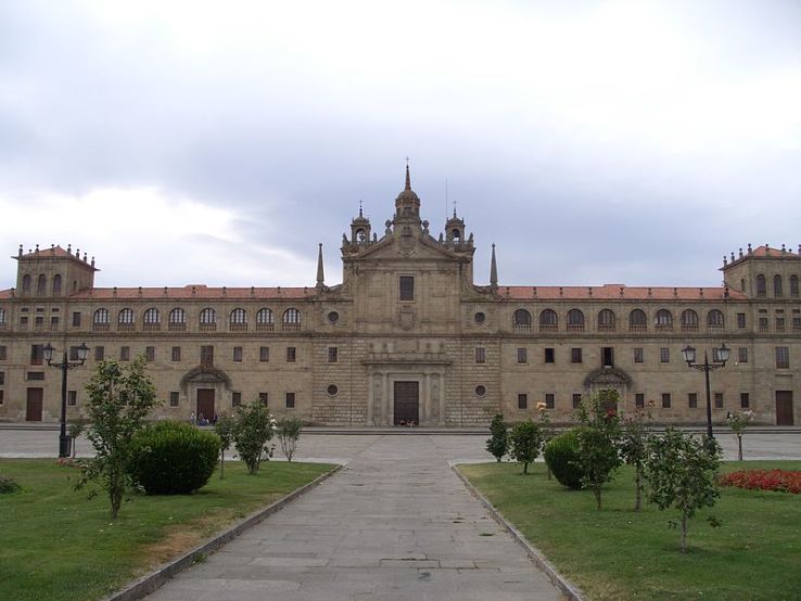 Monforte de Lemos Trip Packages