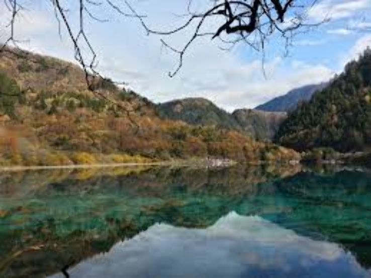 Jiuzhaigou National Park Trip Packages