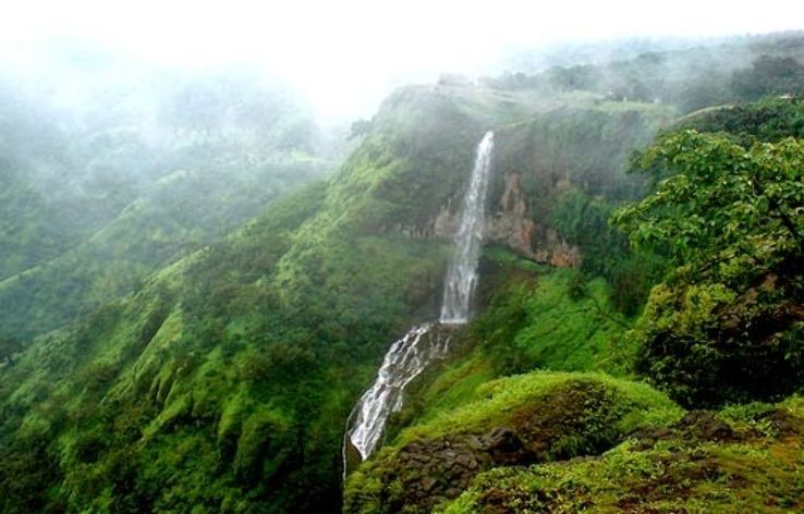 Beautiful 3 Days 2 Nights Mahabaleshwar and Panchgani Trip Package