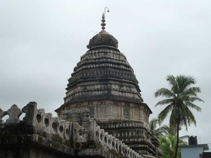 Experience 2 Days Raigad to Mahabaleshwar Tour Package