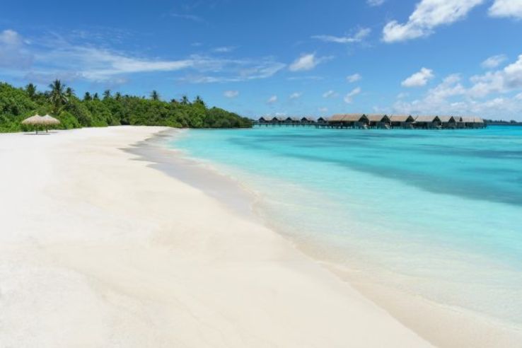 Villingili Trip Packages