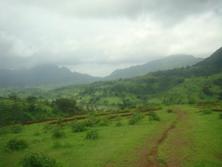 Pleasurable Matheran Tour Package for 3 Days 2 Nights