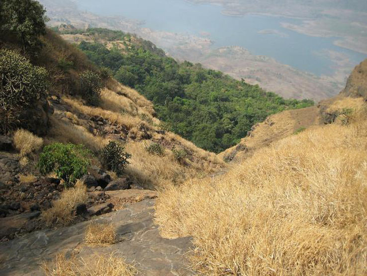 Best Matheran Luxury Tour Package for 3 Days