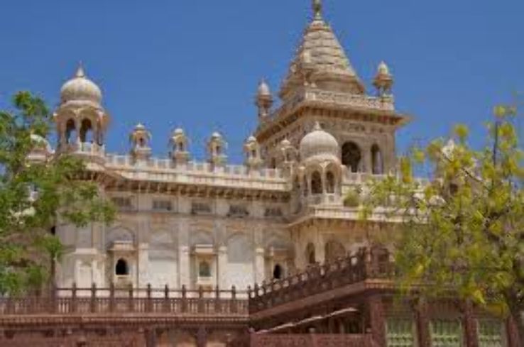 6 Days Jaisalmer, Jodhpur with Udaipur Vacation Package