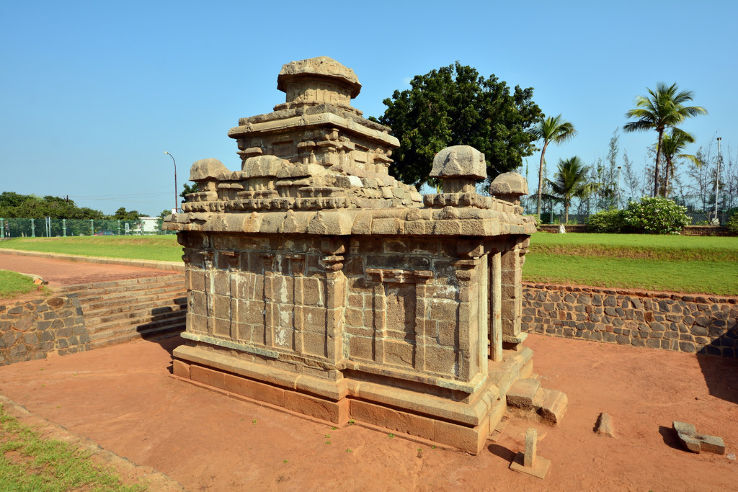 Mukunda Nayanar Temple Trip Packages