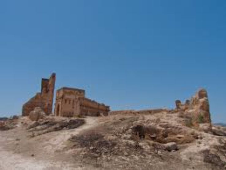 Borj Nord Trip Packages