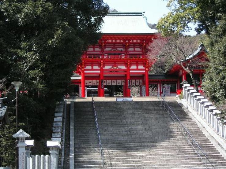 Omi Shrine Trip Packages